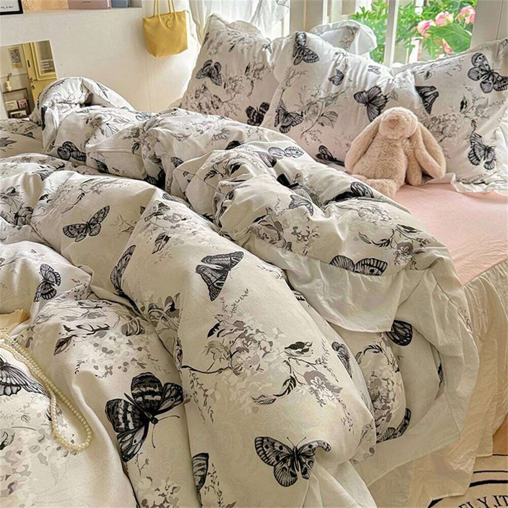 Butterfly Duvet Soft Comforter Cover with Pillowcase Bed Skirt Style Four Piece Sets Student Decoration Bedding Set H260311