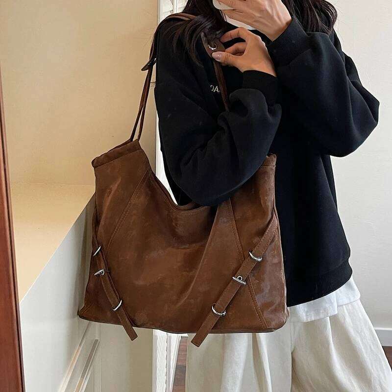 Womens Luxury Leather Classic Fashion Designer Shoulder Trendy Crossbody Tote Bag Elegant Handbag For Daily City Appearance XJ260311