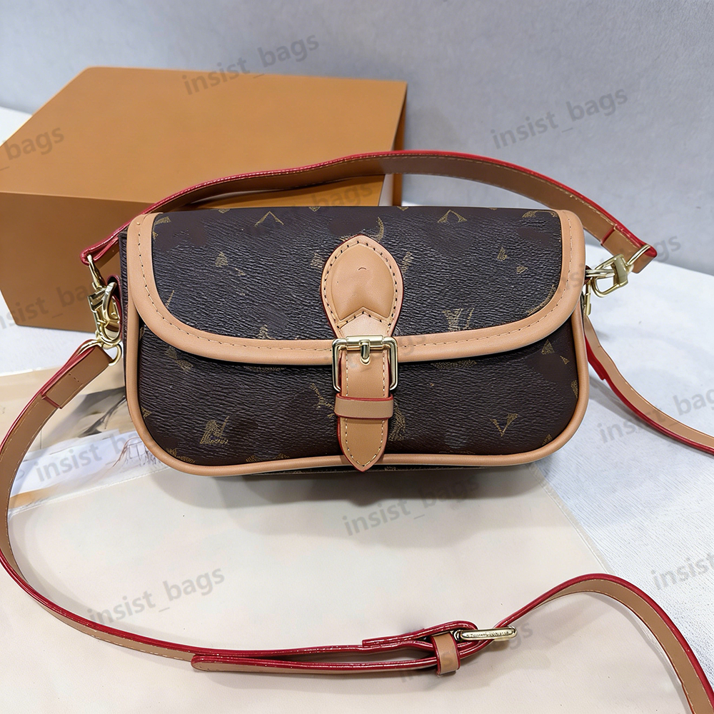 Vintage Bag Designer Womans Crossbody Bags Hobo Bag Luxurys Women Shoulder Bag Fashion Pillow Cross Body Bags Alligator Handbag Ladies Purse Bumbag Purse Wallet