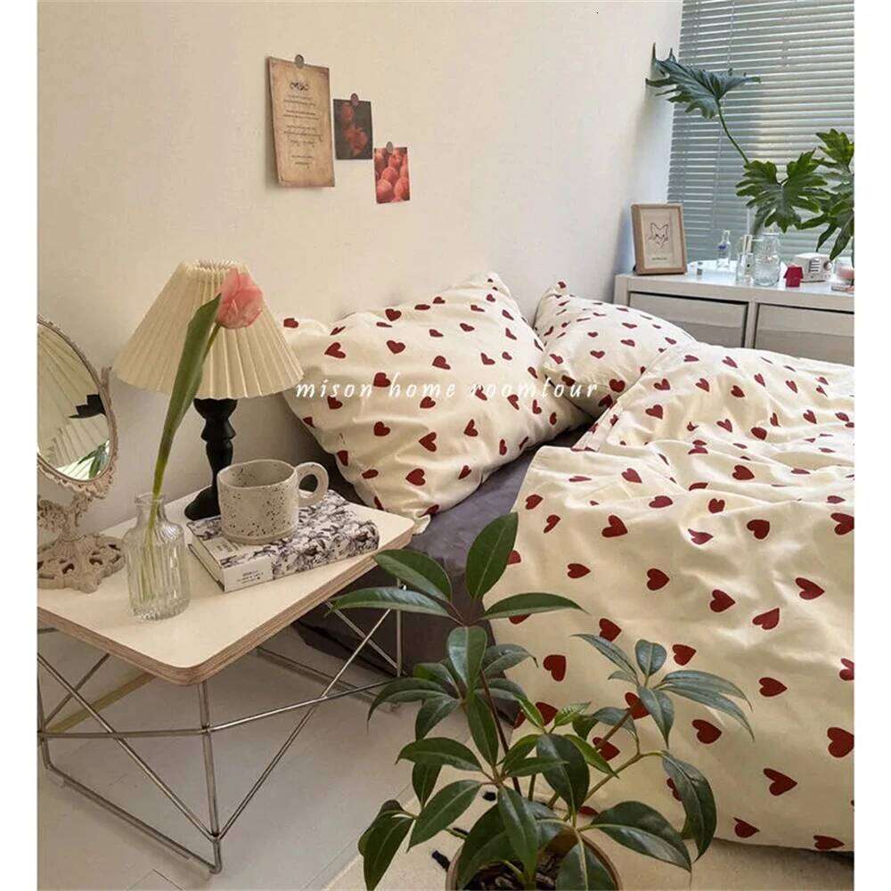Korean Style Bedding Kid Adult Twin Full Queen Size Flat Sheet Set Pillowcase Bed Linen Love Heart Duvet Cover H260311