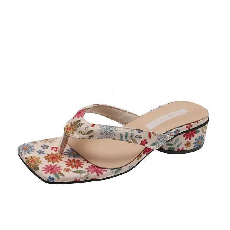 Summer Clip Toe Women Slippes New Fashion Elegant Wedges Heel Slides Shoes Ladies Casual Outdoor Beach Flip Flops Sandalias K260311