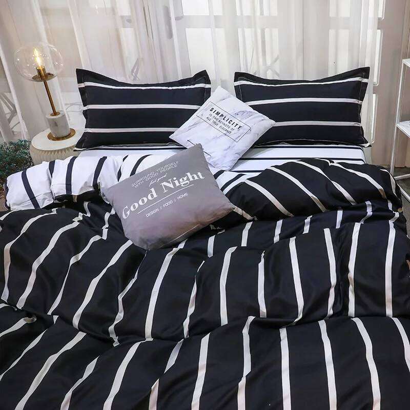 Lightweight Hotel Duvet 3 Piece Set, Black White Vertical Stripes Ultra Soft Microfiber Breathable Comforter Cover H260311