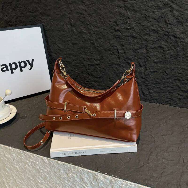Retro Solid Color Shoulder Underarm Bags for Women Vintage Belt Design Ladies Crossbody Hobos Bag Simple Female Phone Handbags XJ260311