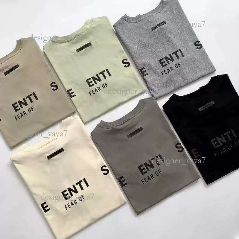 1:1 Cotton Essentialsas Shirts Designer T Shirt Mens TeeShirt Luxury Tees from Top Brands Summer CrewNeckT-Shirts for Couple Minimalist Luxury Tops Europ Size S-2XL