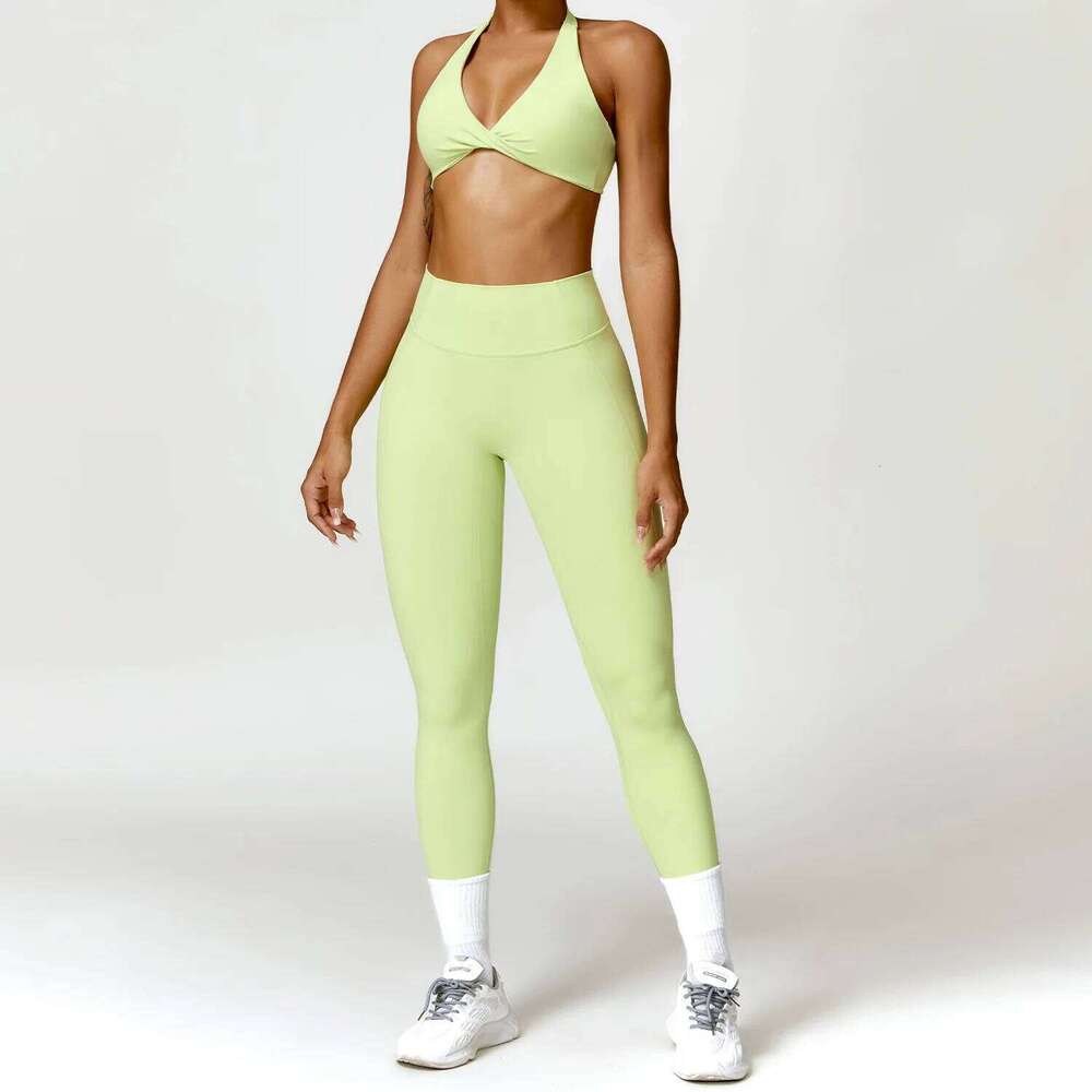 Women Seamless Yoga Set 2PCS Gym Workout Clothes for Female Push Up Bra High Waist Leggings Sexy Fitness Sportswear Sports Suits 26H0311