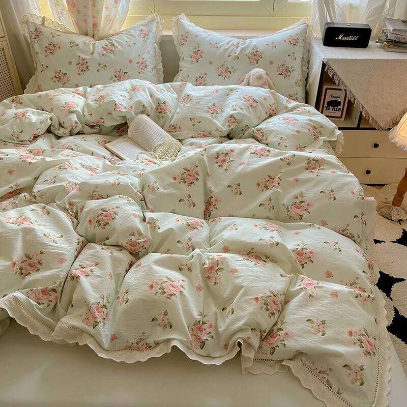 A 3-piece set of hollowed-out lace covers, bedding including 1 duvet cover +2 pillowcases without cores, comfortable H260311