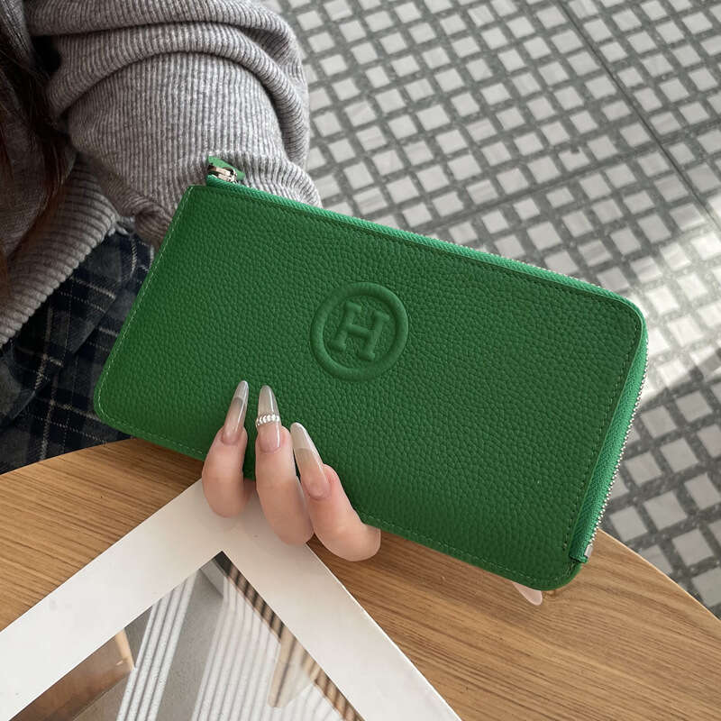 Luxury fashion wallet Genuine Leather For Women Long Zipper Design High End Feel Letter Printed Phone Clutch Card Holder Integrated New Simple Wallet