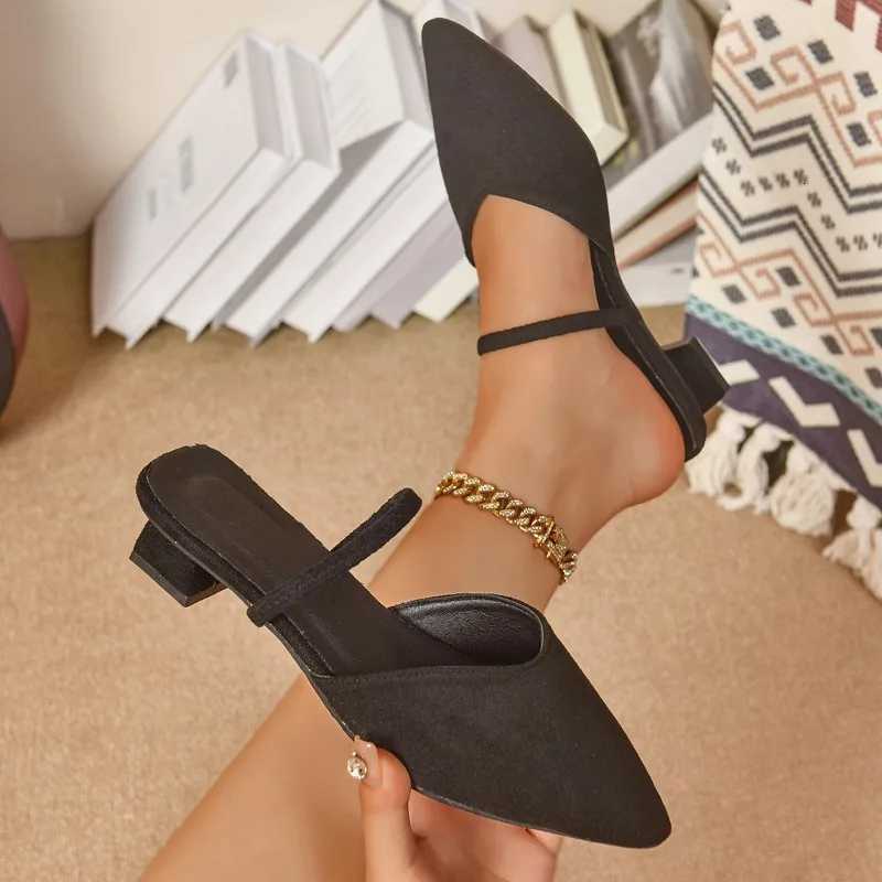 Fashion Velvet Bread Head Semi-drag Summer New Pointed Toe Shallow Cuff Foot Non-slip Wear-resistant Square Heel Shoes K260311