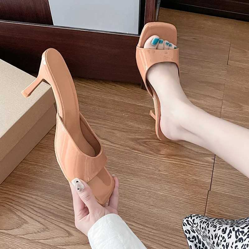 New Summer New Slippers Women Trend Sexy Large Square Toe Thin Heels Shoes Ladies Casual Slippers Heel Zapatos K260311