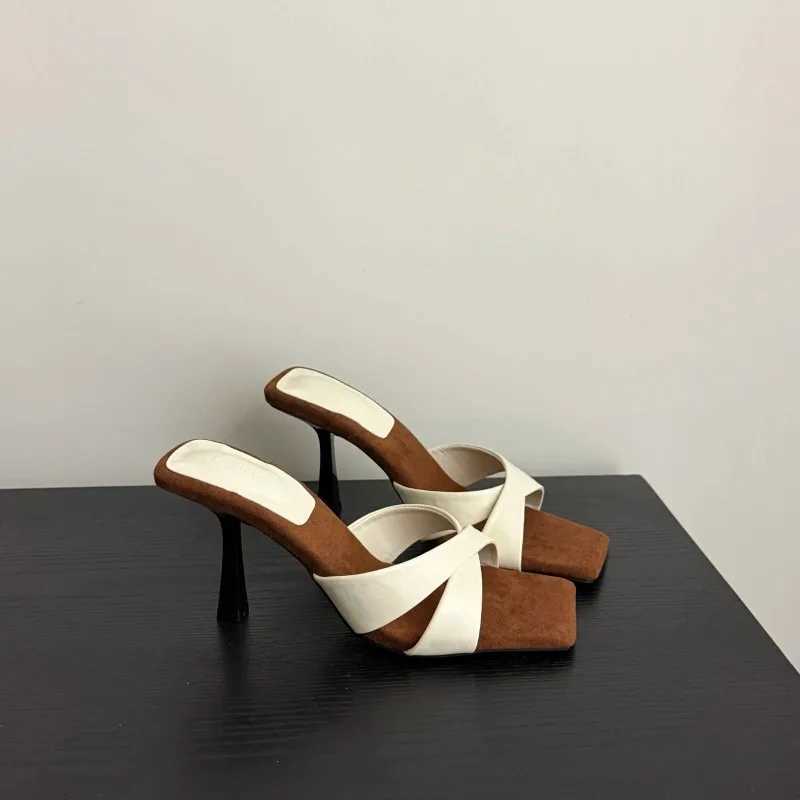 2025 New Womens High Heels Sandal Square Head Cross Strap One Line Thin Heel Suitable Wearing Outdoor K260311