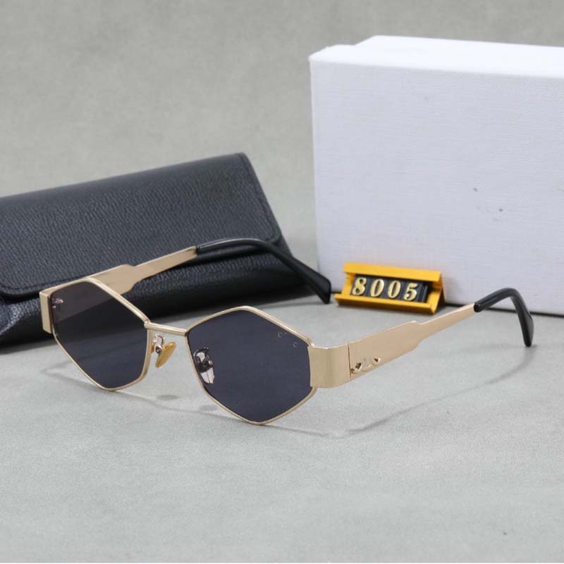 Designer Sunglasses For Women Mens Glasses Protection Fashion Sunglass Letter Casual Retro Eyeglasses Metal Full Frame