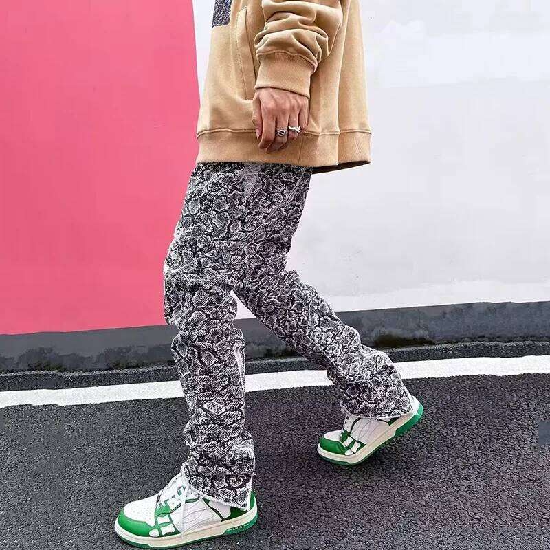 Men Fashion Snakeskin Graphic Jeans Male Baggy High Street Pants American Style Streetwear Casual Denim Trousers Z260225