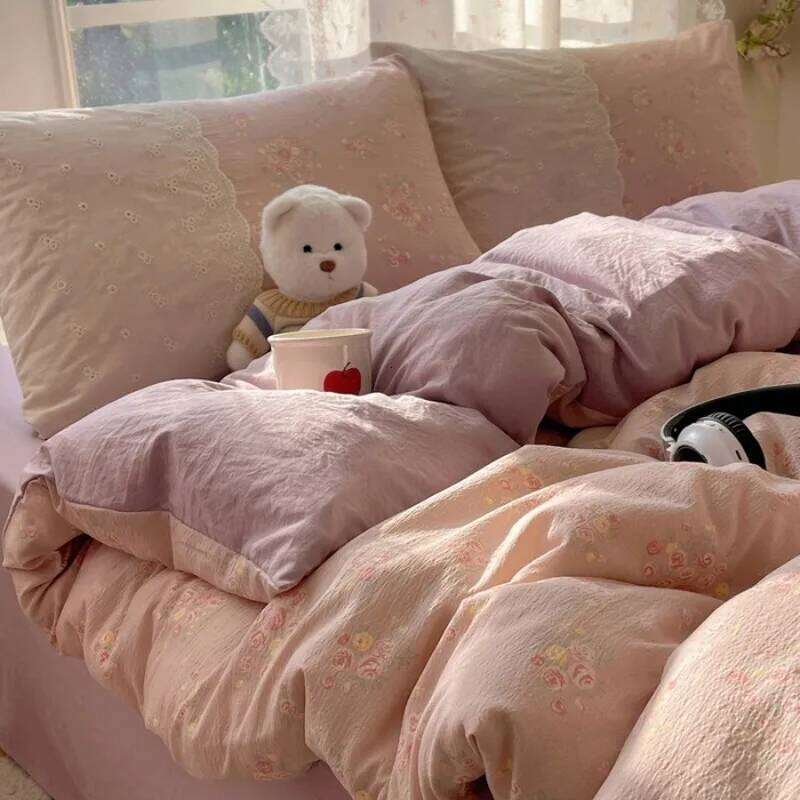 2025 new small floral cloud wrinkle double yarn four-piece princess lace quilt cover three-piece bed sheet set H260311