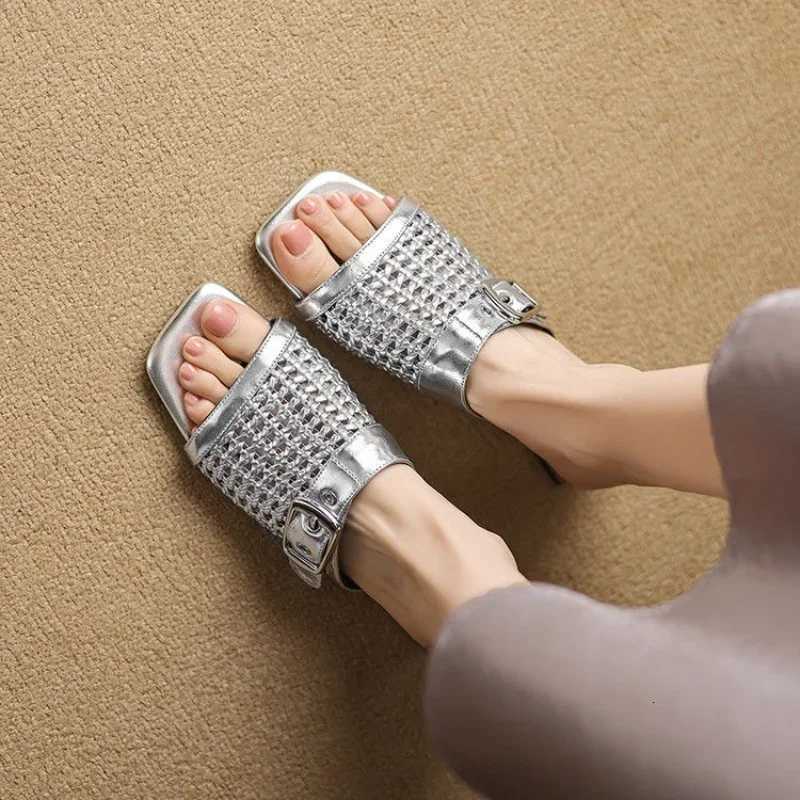 CNMR Womens Sandals Slippers Women Shoes Round Toe Metal Casual Style Lazy Outside Wearin Heels Women K260311