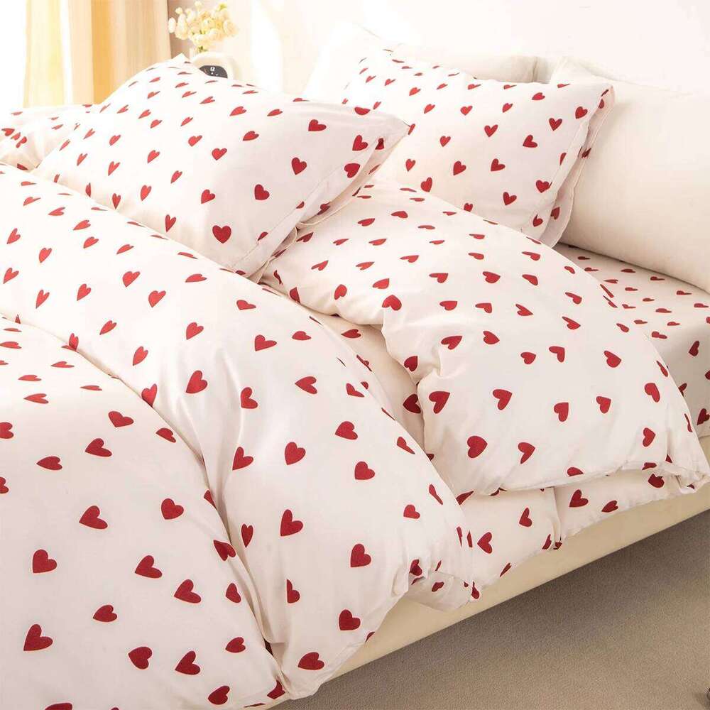 3pcs/set Small Red Heart Printed Set1 & 2 PillowcaseSoft And Skin-Friendly Duvet Cover Bedding Set For H260311