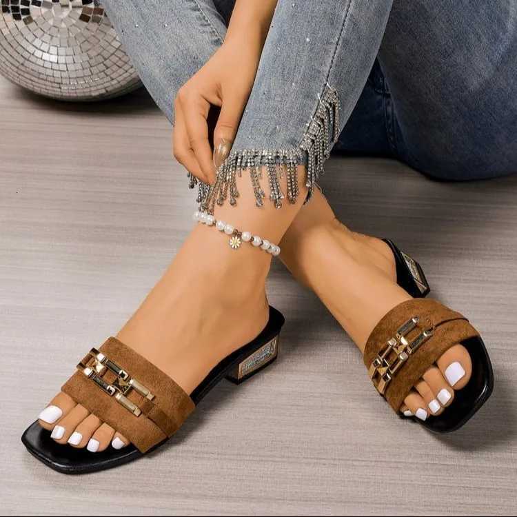 Womens Spring and Summer Casual Sandals Bohemian Metal Fashionable Unisex Sandals Beach Shoes Versatile Kitten Heel Sandals Vacation Parties Daily W K