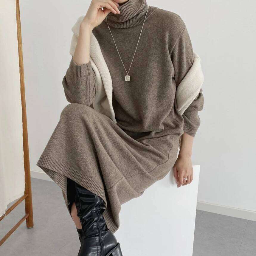 REALEFT Autumn Winter Loose Turtleneck Women's Knitted Dresses 2025 New Long Sleeve Vintage Straight A-line Dress Female Z260311