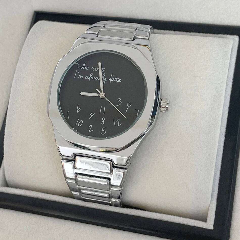 Fashion Luxurious Exquisite Elegant Men Classic Business Casual Arabic Digital Steel strip Quartz Noctilucent Watch