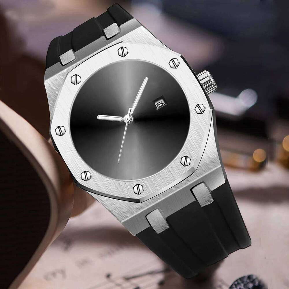 Classic Fashion Sports Rubber Strap Waterproof Men's Quartz Watch
