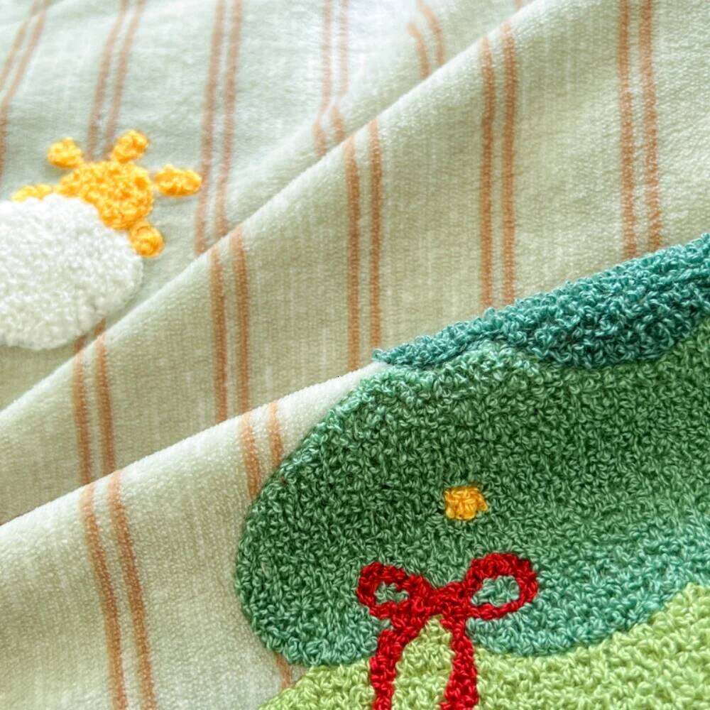 Cartoon Towel Embroidery Bedding Winter Warm Soft Thickened Milk Velvet Four-Piece Set Home Quilt Cover Bed Sheet Pillowcase H260311