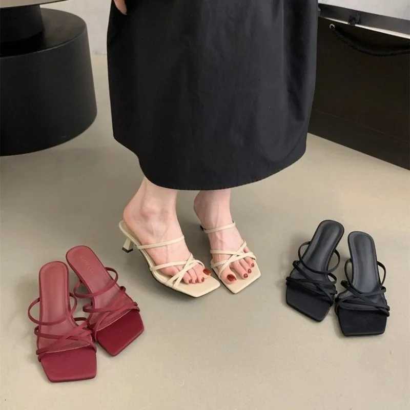 2025 New Toe Elegant Wedge Sandals Womens French Outwear Summer Casual Beach K260311