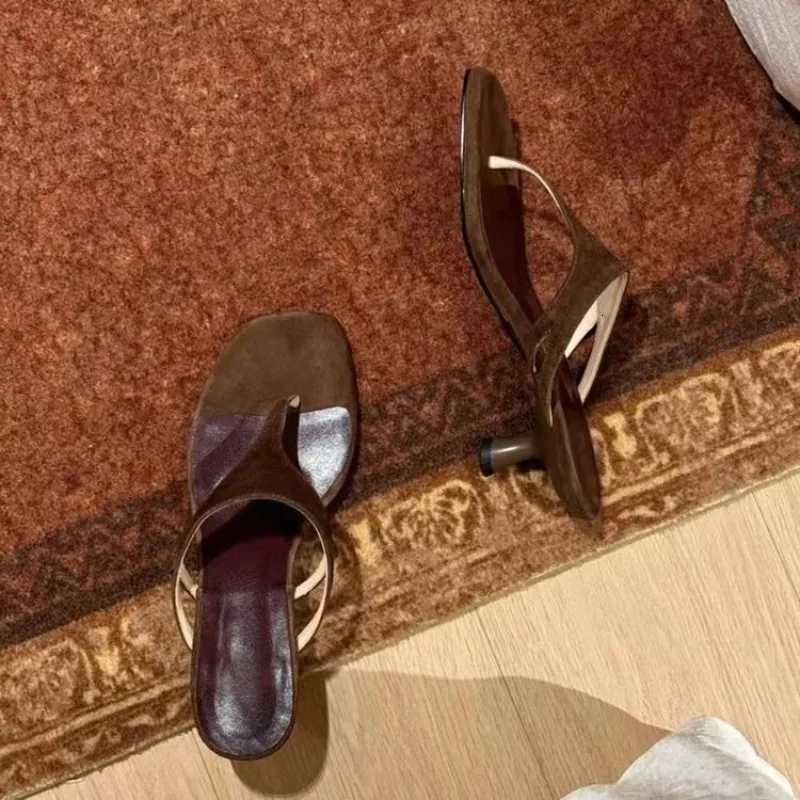 Fashion Clip-Toe Flip-Flops Summer New Square Toe Open Toe Suede Non-Slip Wear-Resistant Slide K260311