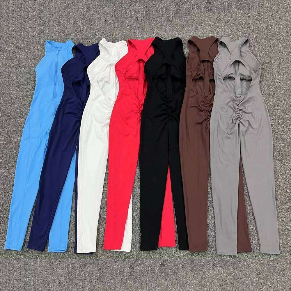 2026 Pad Deep V Women Tracksuit Yoga Set One Piece Jumpsuit Workout Scrunch Legging Sport Gym Active Suit Exercise Wear XP301 26H0311
