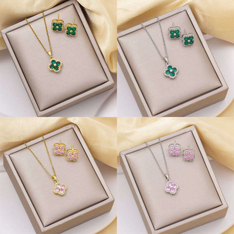 Clover Necklace for Women Jewelry Pendant Earrings Set Titanium Steel Clavicle Chain Light Luxury Zircon Inlaid Copper High End Elegant Jewelry