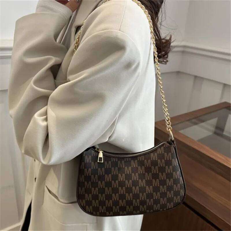 Leopard Print Retro Chic Style Half Moon Bag Gold Chain Strap Versatile Convertible Crossbody Shoulder/Purse for Women Daily Use XJ260311