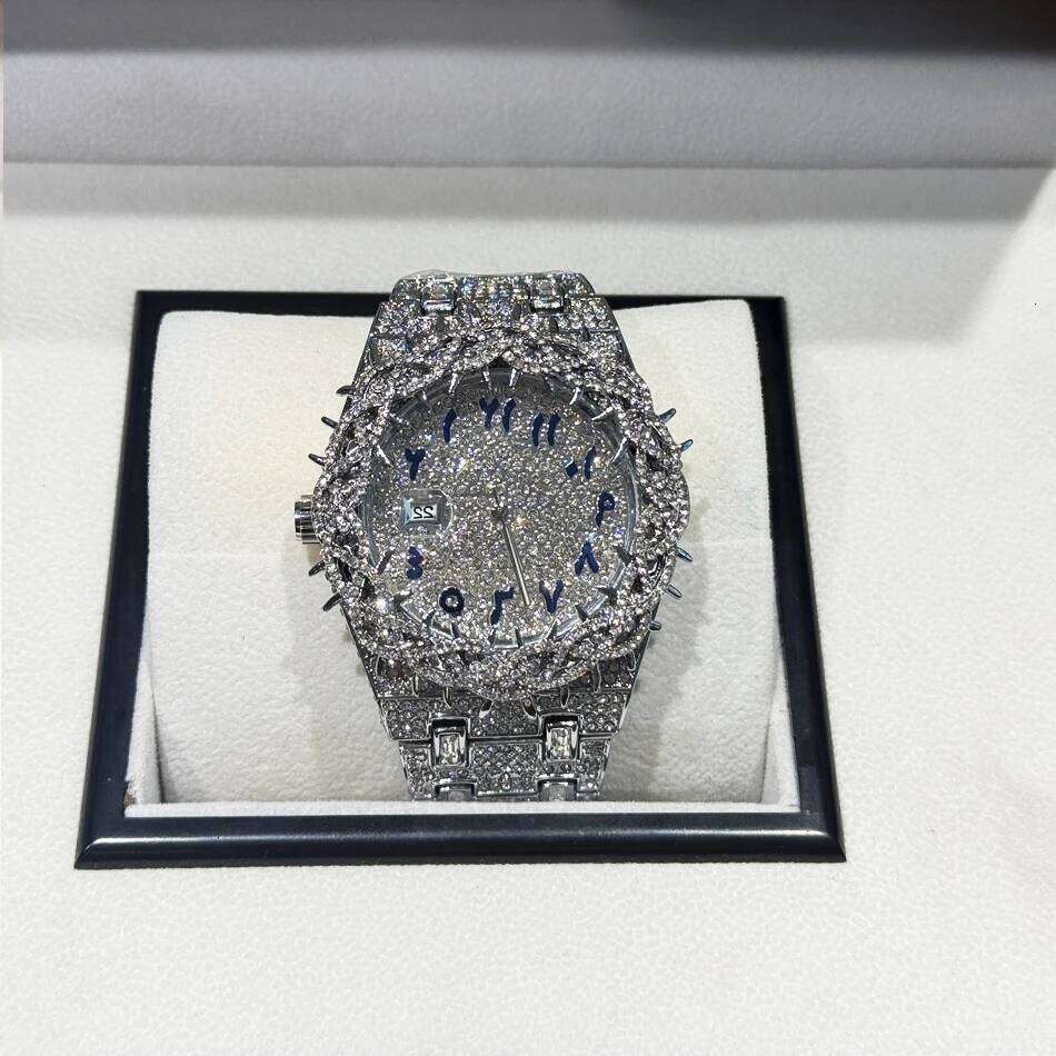 PINTIME Cool Black Watch For Men Luxury Thorn Crown Quartz Watches Fashion Hip Hop Iced Diamond Wristwatch Man Dropshipping
