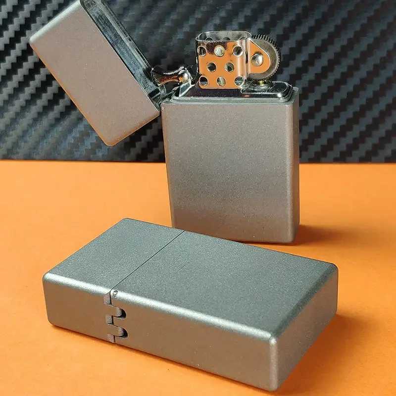 Titanium Alloy Heavy Armor Thickened Narrow Version Kerosene Lighter Windproof Personalized High-end Gift To Friendsds N2603111