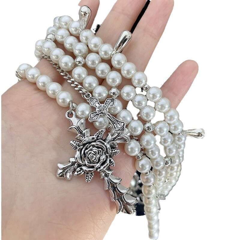 Jewelry Cross Necklace for Women Multi Layer Pearl Beaded Chain Designer Heavy Craft Rose Cross Choker Sweater Chain Trendy Jewelry