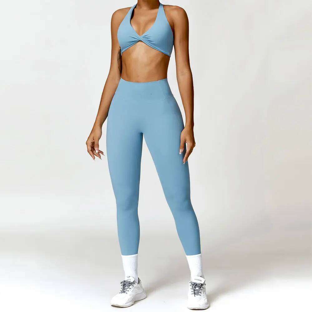 Women Seamless Yoga Set 2PCS Gym Workout Clothes for Female Push Up Bra High Waist Leggings Sexy Fitness Sportswear Sports Suits 26H0311