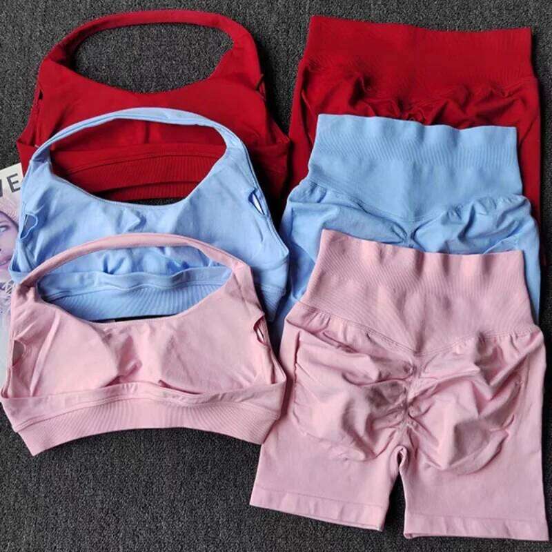 2 Pieces Yoga Suit for Women Seamless Fitness Clothes Halter Sports Bra Matching Impact Shorts Workout Sets Gym Set Outfit 26H0311