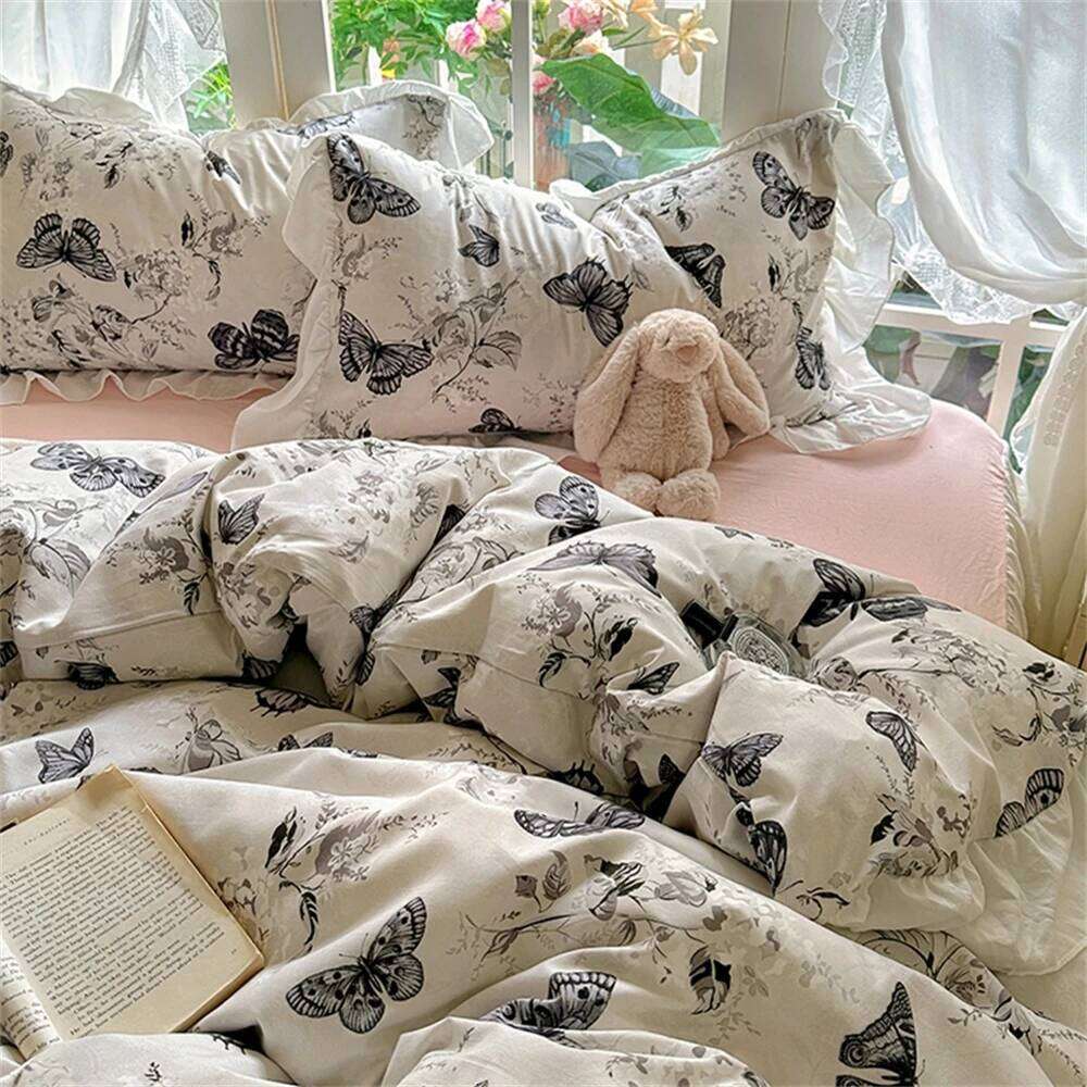 Butterfly Duvet Soft Comforter Cover with Pillowcase Bed Skirt Style Four Piece Sets Student Decoration Bedding Set H260311