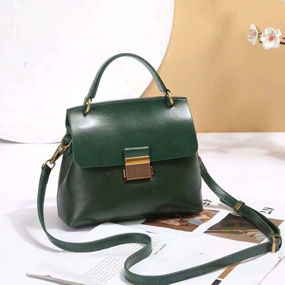 Luxury Totes Cross Border Exclusive Handbag Fashion Crossbody For Women Guangzhou Genuine Leather S Wholesale Vegetable Tanned Cowhide Bag Practical S