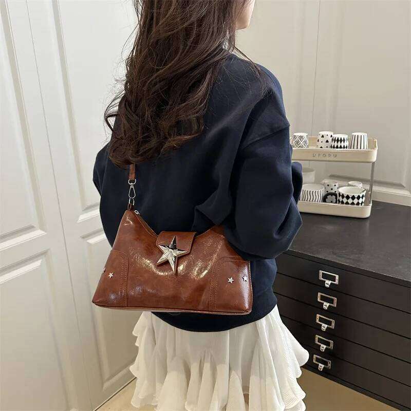 Punk Style Star Design Women Hobos Shoulder Bags Casual Y2k Cool Hot Girls Pu Crossbody Bag Commuter Female Phone Handbags Purse XJ260311
