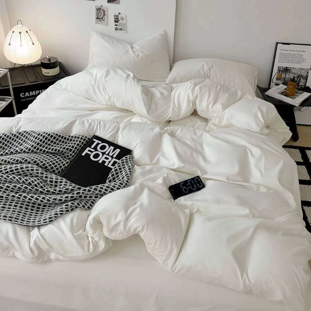 Solid Color 4 Piece Bedding Set Includes Duvet Quilt Cover Fitted Flat Sheet for Student Dormitory Single Bed H260311