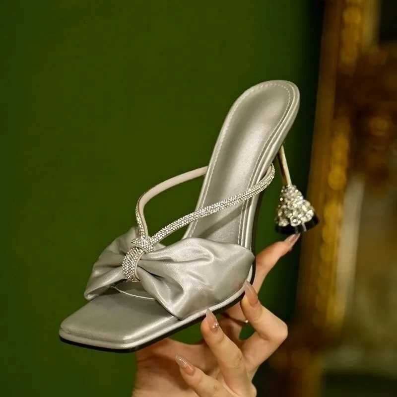 Satin Heeled Womens Shoes Summer New Square Toe Open Toe Bow Rhinestone Anti-slip Wear-resistant Outer Wear K260311