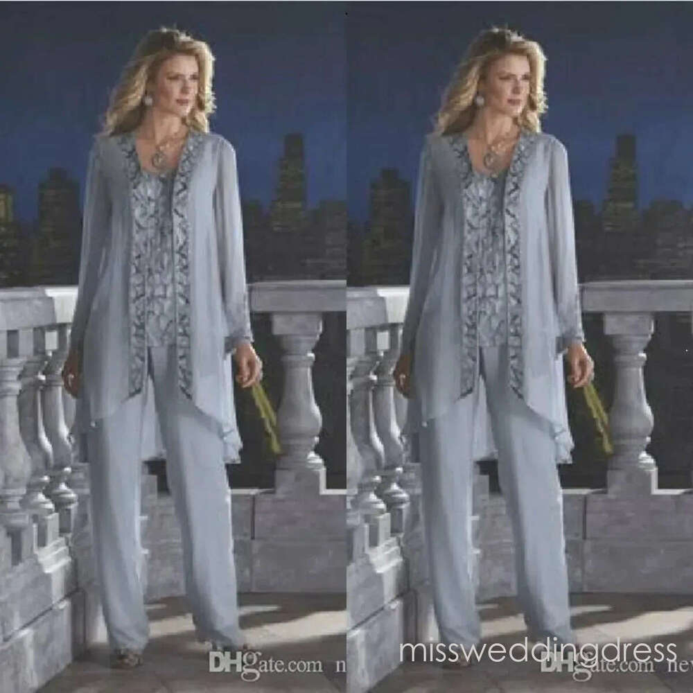 2026 Mother of the Bride Suits Pant Suit Three Pieces Chiffon Dresses Long Sleeve Beads Wedding Guest Gowns