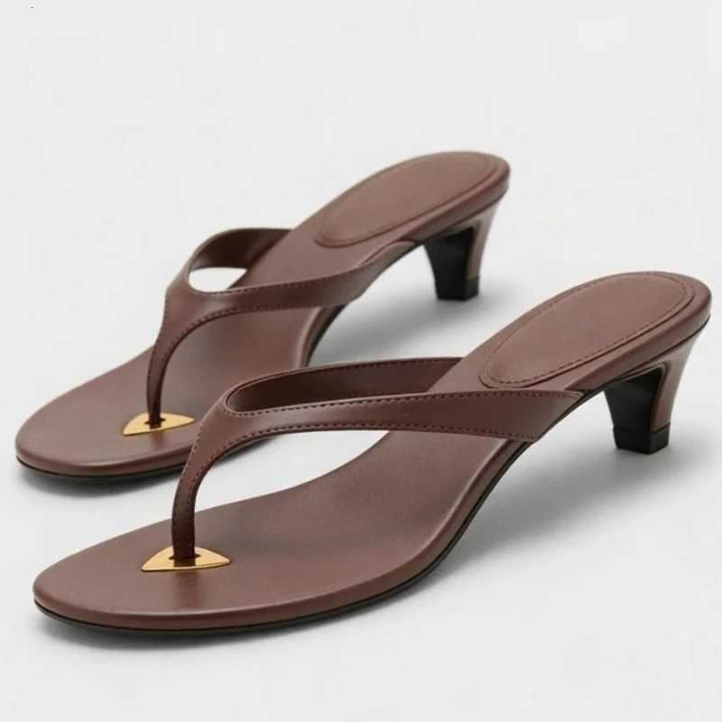 Summer Low Heel Flip Flops Women Concise Casual Beach Shoes High Heeled Sandals Brown Comfort Fashion Women K260311