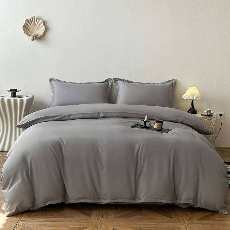 Class 2025A new simple high-end solid color skin-friendly four-piece set, student dormitory three-piece set can sleep naked H260311