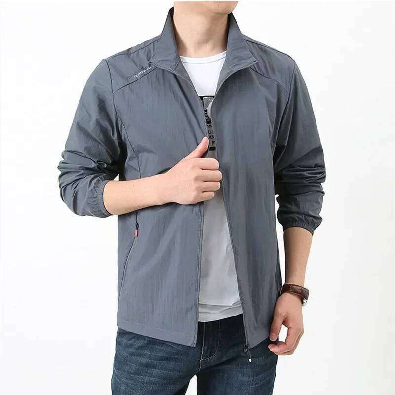 Summer Quick Drying Breathable Jacket Man Outdoor Ultra Thin Sunscreen Casual Skin Coats Fishing Climbing Hiking Anti UV Outwear 26H0311
