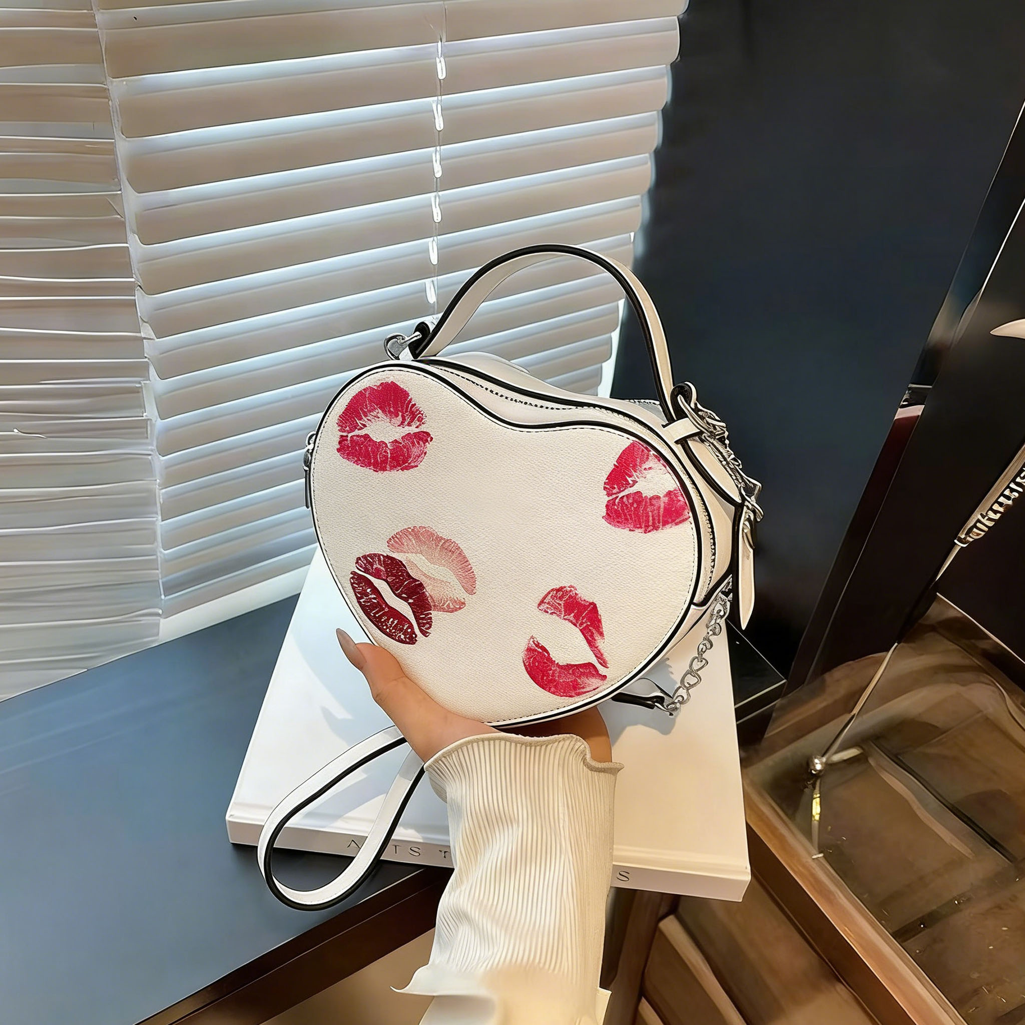 Crossbody Purse Ladies Shoulder Fashion Mini High Quality Leather Zipper Armpit New Shoulder Bag 2026 Small Handbag