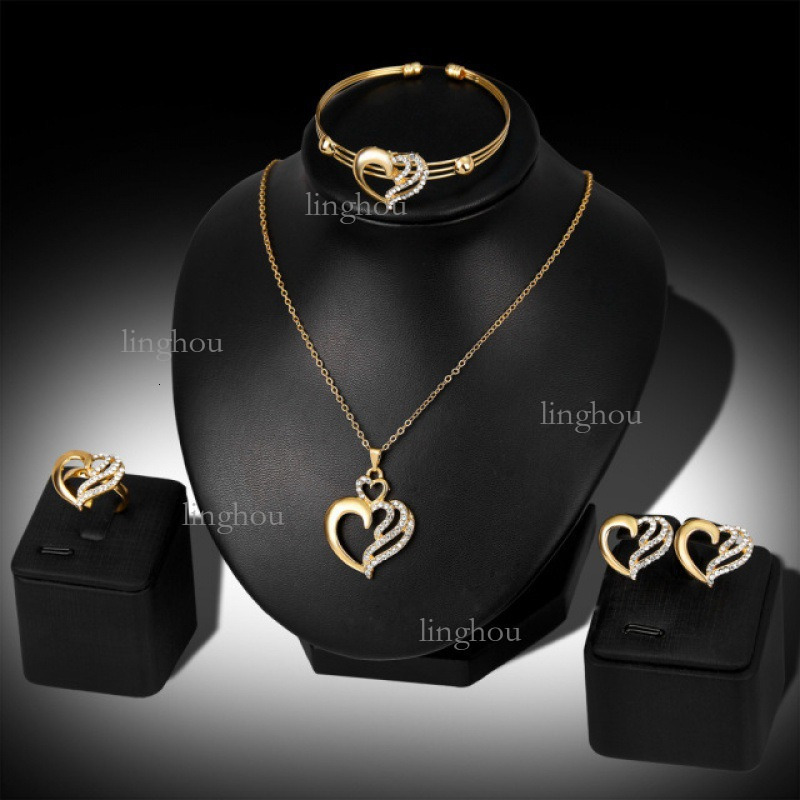 2026 Designer Fashion Tianzhi Zircon Necklace Luxury Brand Women's Jewelry New Fashion Elegant Gold Plated Emerald Bracelet Necklace Earrings Rin