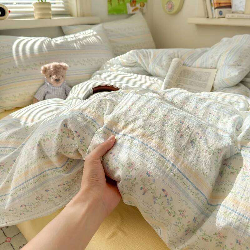 2025 new class A super soft double yarn four-piece printing fashion kapok small floral student dormitory bed three-piece set H260311