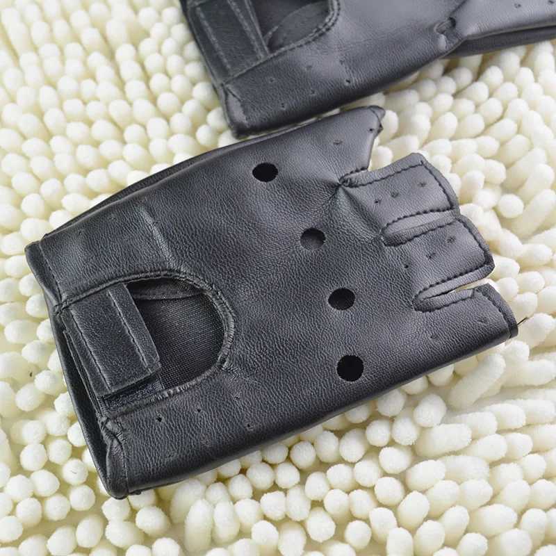 Punk Dark Style Street Dance Half Finger Gloves for Men PU Soft Leather Motorcycle Riding Gloves Trendy Breathable Cool Gloves M260311