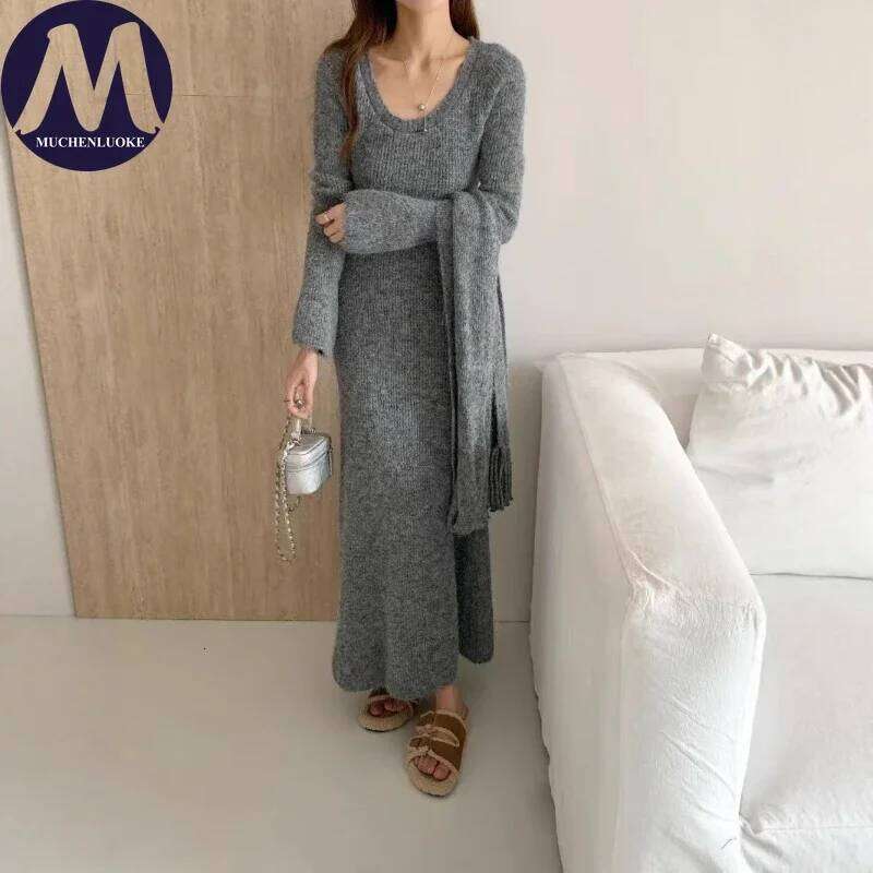 Elegant Women's Knitted Sweater with Scarf Low round Neck Korean Fashion Slim Fit Thickened Warm Autumn Winter Dress Z260311