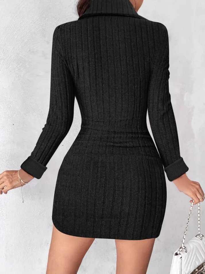 New autumn and winter solid color V-neck fitted bodycon long sleeve dress for women from Europe and America M260311