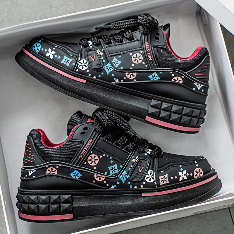 2026 Model Men's Fashionable Printed Casual Sports Shoes With Thick Sole Design Increased Heel Height. Various Styles Highly Comfortable Suitable